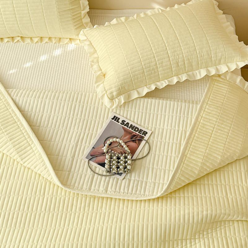 Cotton bed cover single piece universal in all seasons,pure cotton tatami three-piece kang cover single piece bed cover 150x230cm ліс зелений колір
Cotton bed cover single piece universal in all seasons,pure cotton tatami three-piece kang cover single piece bed cover 150x230cm ліс зелений колір