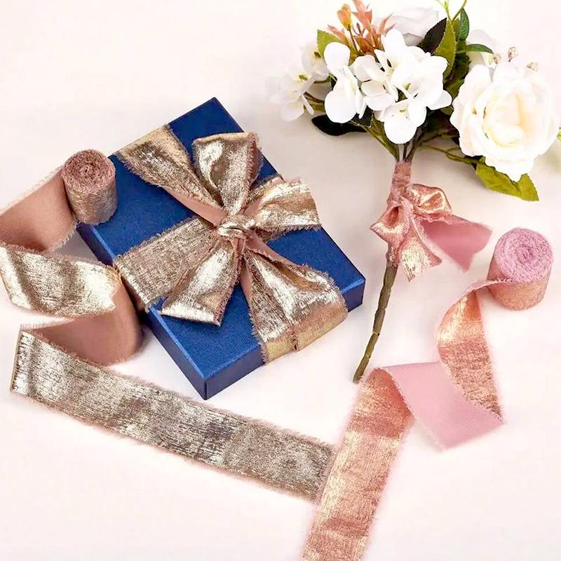 1Roll Frayed Edged 4cm Wide Velvet Ribbon Flower Package Present Packaging Solid Color Wedding Supplies Hot Stamping DIY Sewing
1Roll Frayed Edged 4cm Wide Velvet Ribbon Flower Package Present Packaging Solid Color Wedding Supplies Hot Stamping DIY Sewing