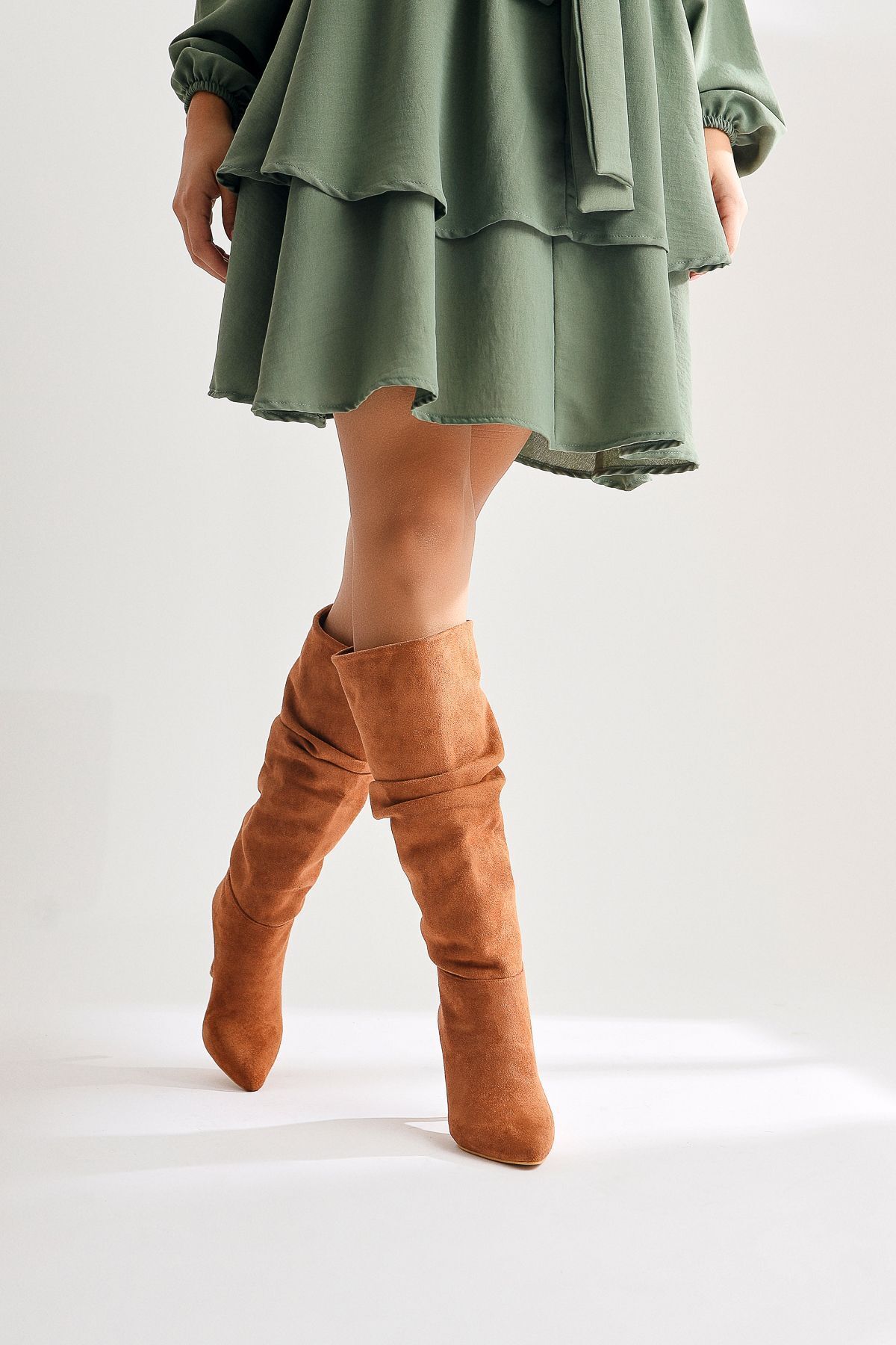 Women Modern Stylish Fashion Boots Boots Rimaz Tan Gusseted Long Pointed Heel Riding Boots 36
Women Modern Stylish Fashion Boots Boots Rimaz Tan Gusseted Long Pointed Heel Riding Boots 36