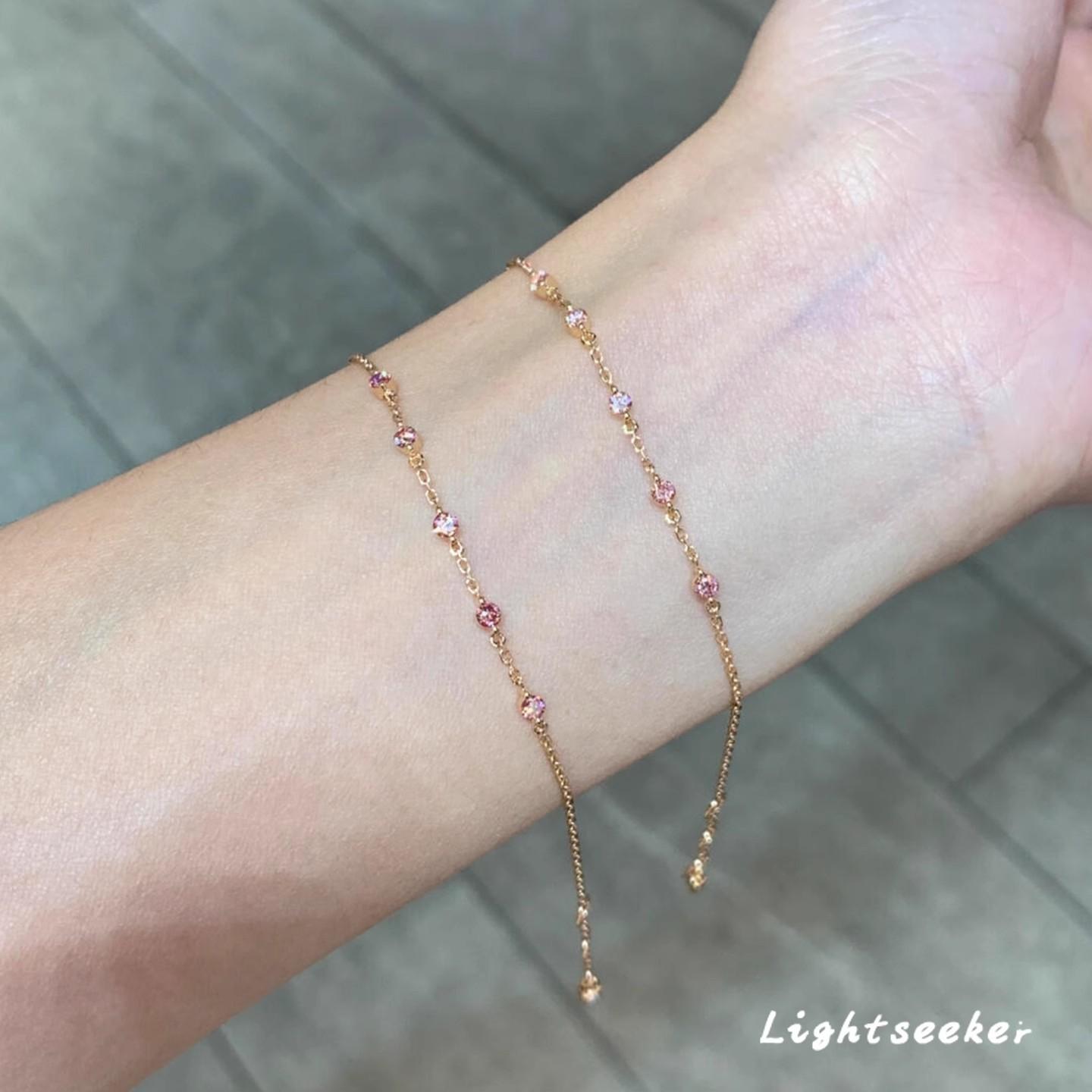 Pink bubble diamond bracelet women s light luxury niche exquisite cold sense simple and very fine girlfriend jewelry
Pink bubble diamond bracelet women s light luxury niche exquisite cold sense simple and very fine girlfriend jewelry