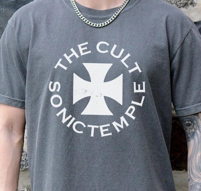 The Cult Sonic Temple T-Shirt 80s Rock Band on Premium Comfort Colors Tee 3XL
The Cult Sonic Temple T-Shirt 80s Rock Band on Premium Comfort Colors Tee 3XL