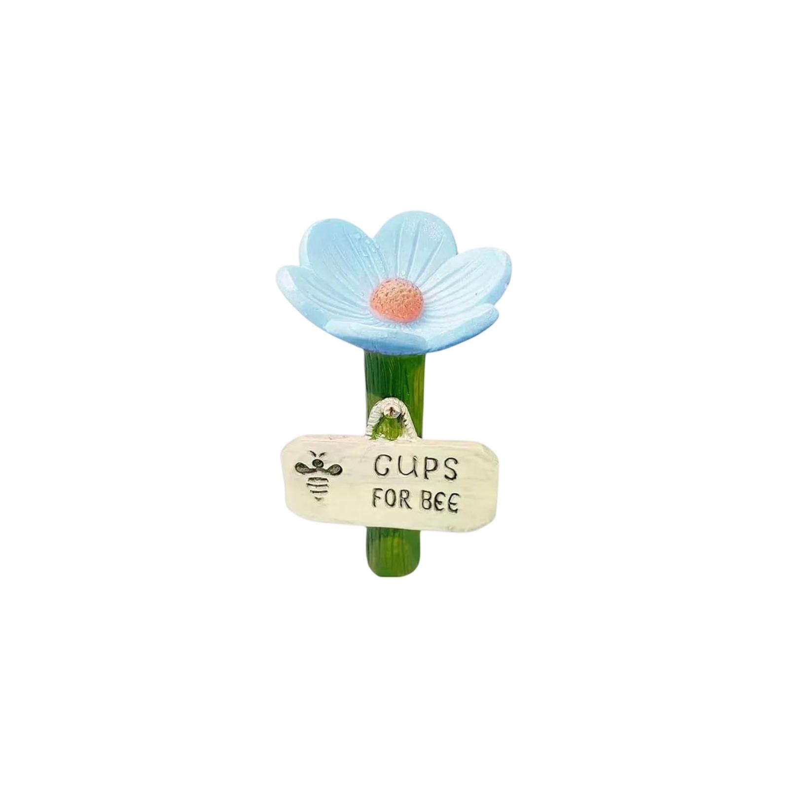 Flower Shaped Wild Insect Water Dispenser One Size
Flower Shaped Wild Insect Water Dispenser One Size