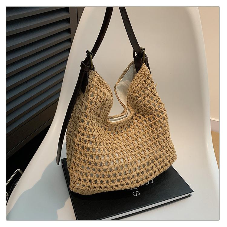 Модная плетеная сумка женская 2025 новая весенняя сумка через плечо большая вместимость сумка-тоут пляжная сумка для отпуска коричневый
Модная плетеная сумка женская 2025 новая весенняя сумка через плечо большая вместимость сумка-тоут пляжная сумка для отпуска коричневый