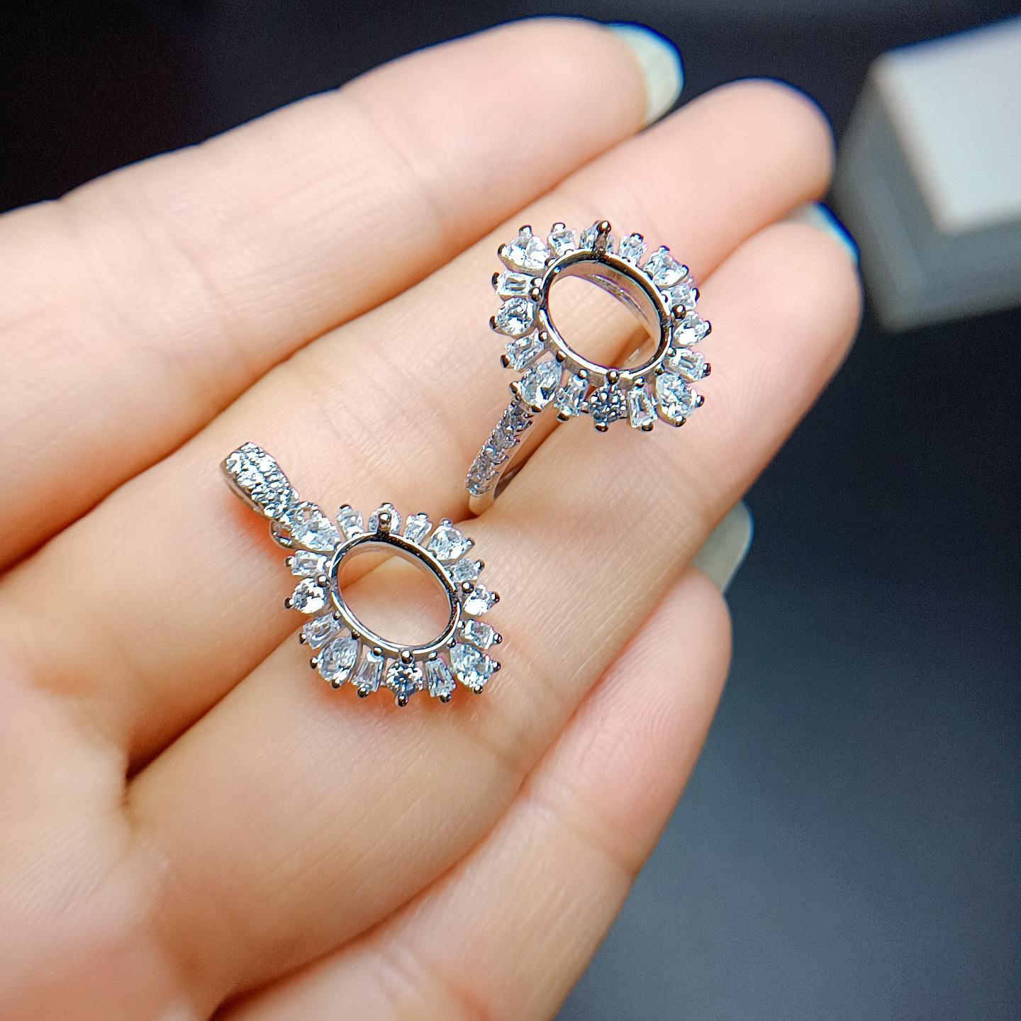 Luxury Adjustable S925 Silver Jewelry Set: 18K White Gold Plated Ring, Pendant, and Earrings with 6x8mm Rose Gold Open Settings Silver Pendant Setting 6*8
Luxury Adjustable S925 Silver Jewelry Set: 18K White Gold Plated Ring, Pendant, and Earrings with 6x8mm Rose Gold Open Settings Silver Pendant Setting 6*8