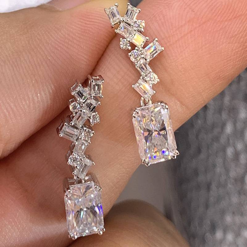 Huitan Fresh Style Lady Drop Earrings Trendy Wedding Daily Party Shiny CZ Accessories Anniversary Versatile Elegant Zircon Gift
Huitan Fresh Style Lady Drop Earrings Trendy Wedding Daily Party Shiny CZ Accessories Anniversary Versatile Elegant Zircon Gift
