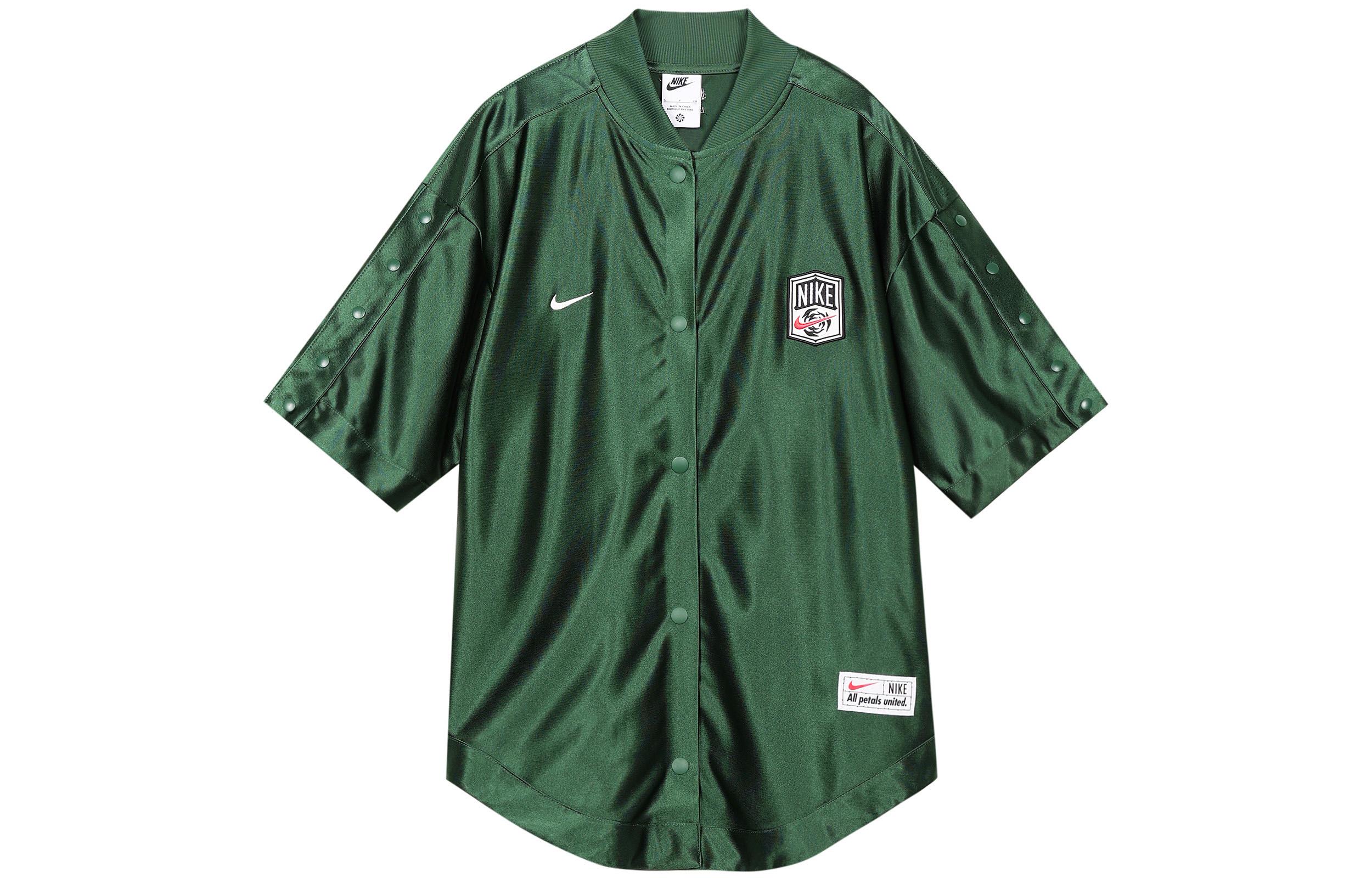 Nike Sportswear Women s Baseball Collar Short-Sleeve Shirt Green FQ0700-323 S
Nike Sportswear Women s Baseball Collar Short-Sleeve Shirt Green FQ0700-323 S