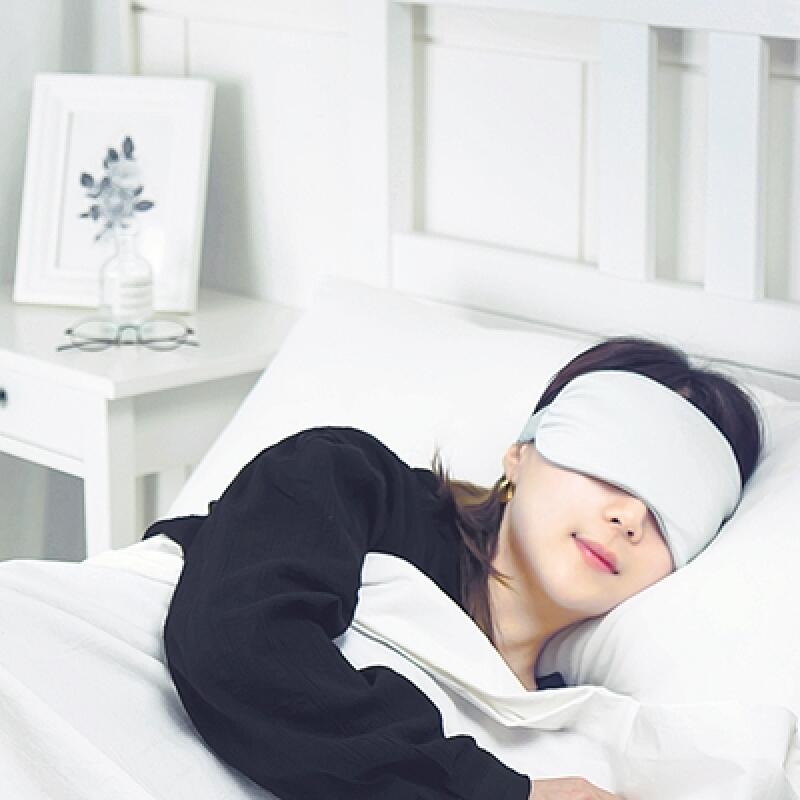 Premium Silk Blackout Sleep Mask Deep Sleep Eye Mask Eye Shade Premium Silk Sleep Mask LHE-S04
Premium Silk Blackout Sleep Mask Deep Sleep Eye Mask Eye Shade Premium Silk Sleep Mask LHE-S04