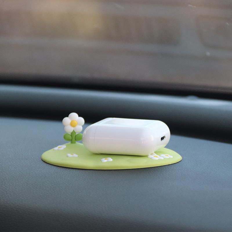 Silicone Mat Easy To Clean Strong Adsorption Silica Gel 30g Car Ornaments Non-slip Mat Soft Material High Temperature Resistance
Silicone Mat Easy To Clean Strong Adsorption Silica Gel 30g Car Ornaments Non-slip Mat Soft Material High Temperature Resistance
