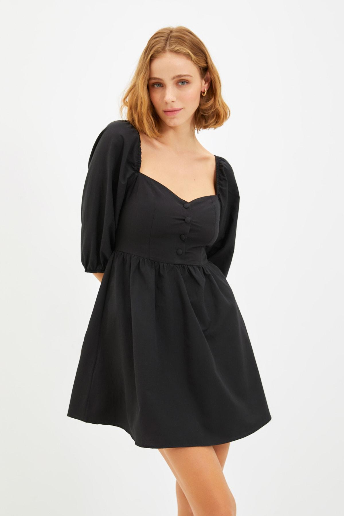 Women s Style Dress Black Mini Woven Dress with Balloon Sleeves Opening from the Waist M
Women s Style Dress Black Mini Woven Dress with Balloon Sleeves Opening from the Waist M