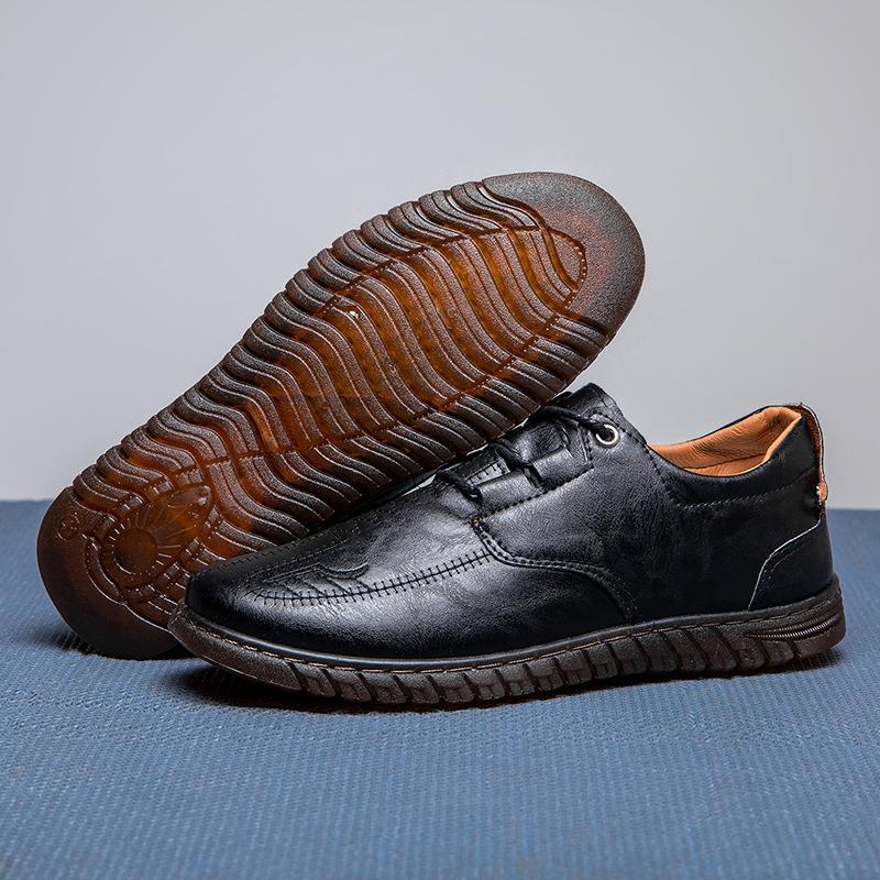 Men s shoes autumn men s casual leather shoes new trend leather surface casual shoes soft sole leather shoes non-slip single shoes one pedal 44 темно-коричневого кольору
Men s shoes autumn men s casual leather shoes new trend leather surface casual shoes soft sole leather shoes non-slip single shoes one pedal 44 темно-коричневого кольору