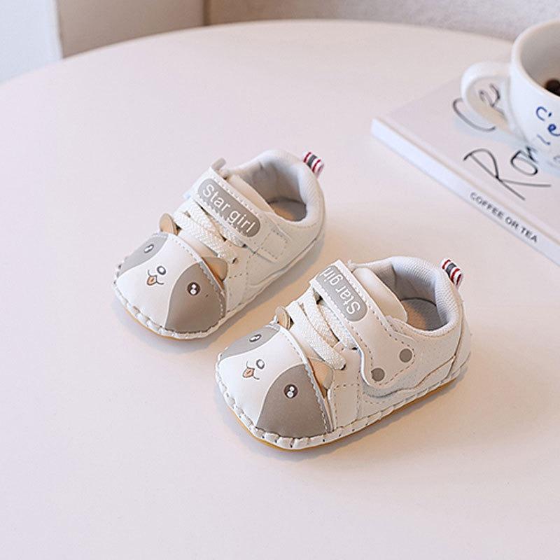 Baby First Walkers for Kids Soft-Soled Cartoon Shoes for 0-18 Months, Boys Infant Shoes Animal Print Shoes for Baby 18 білий
Baby First Walkers for Kids Soft-Soled Cartoon Shoes for 0-18 Months, Boys Infant Shoes Animal Print Shoes for Baby 18 білий