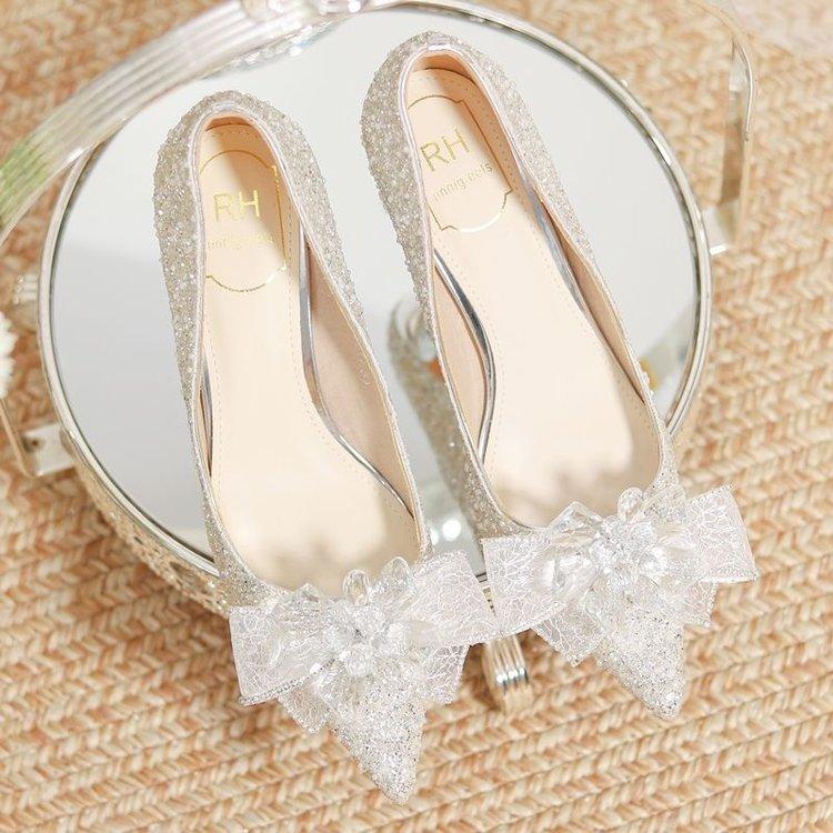 Bridal Wedding Shoes Women s Thin Heels Pointed Toe Shallow Mouth French Cinderella Crystal High Heels 34
Bridal Wedding Shoes Women s Thin Heels Pointed Toe Shallow Mouth French Cinderella Crystal High Heels 34