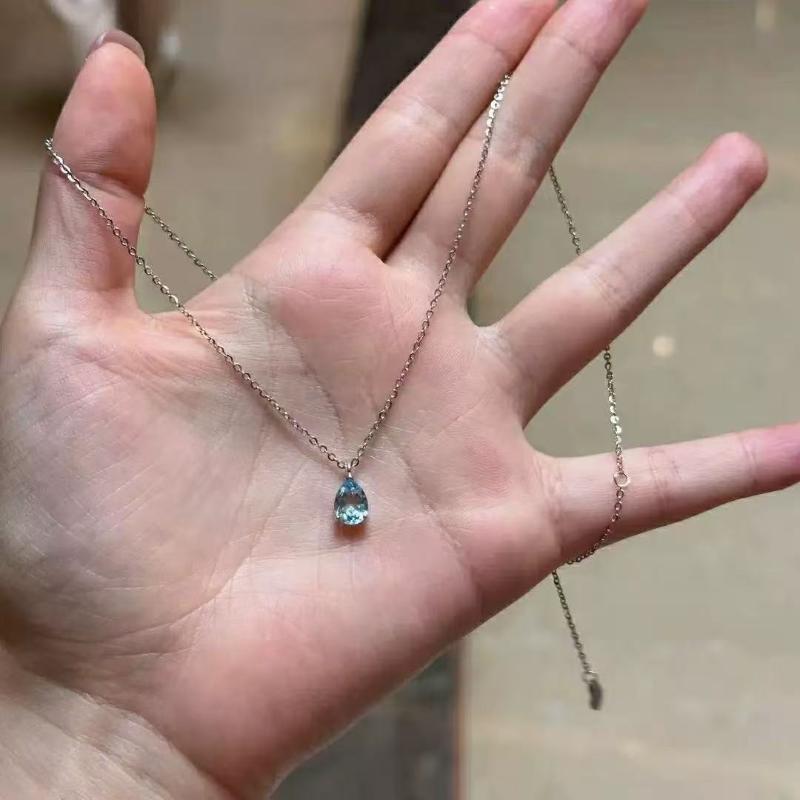 1Pcs Summer Light Luxury Mini High-End Women S Clavicle Chain Exquisite Aquamarine Necklace Cool Style Light Luxury Version ONE SIZE
1Pcs Summer Light Luxury Mini High-End Women S Clavicle Chain Exquisite Aquamarine Necklace Cool Style Light Luxury Version ONE SIZE