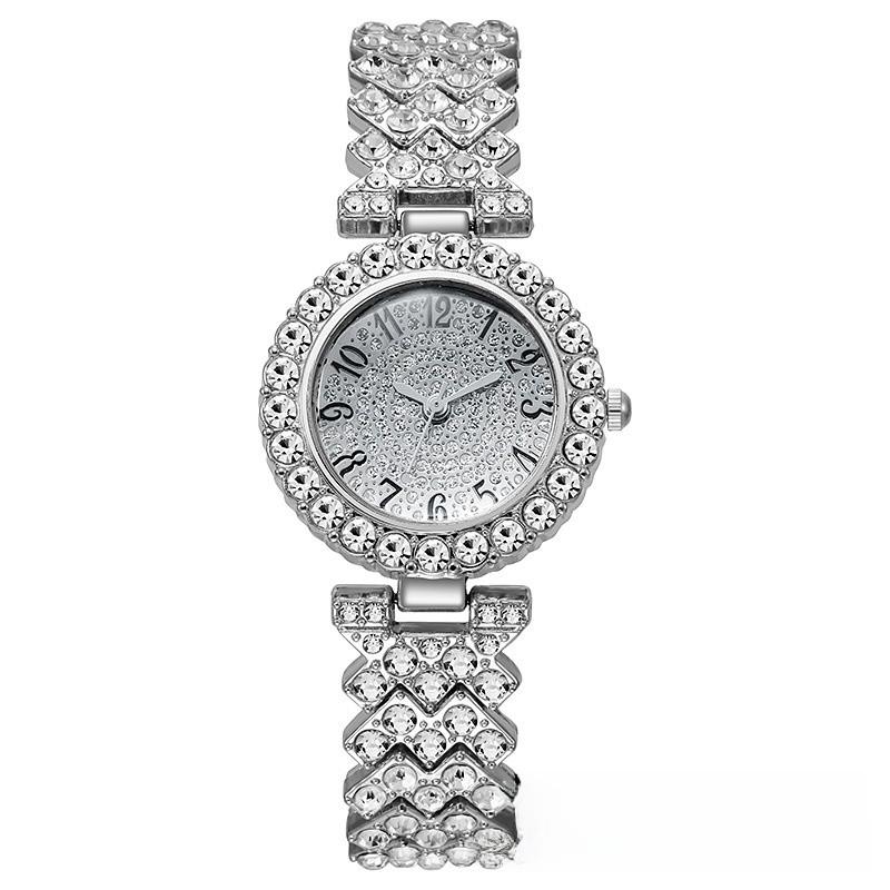 Digital Fashion Ladies Watch With Diamond Embellishments For Casual Wear срібний
Digital Fashion Ladies Watch With Diamond Embellishments For Casual Wear срібний