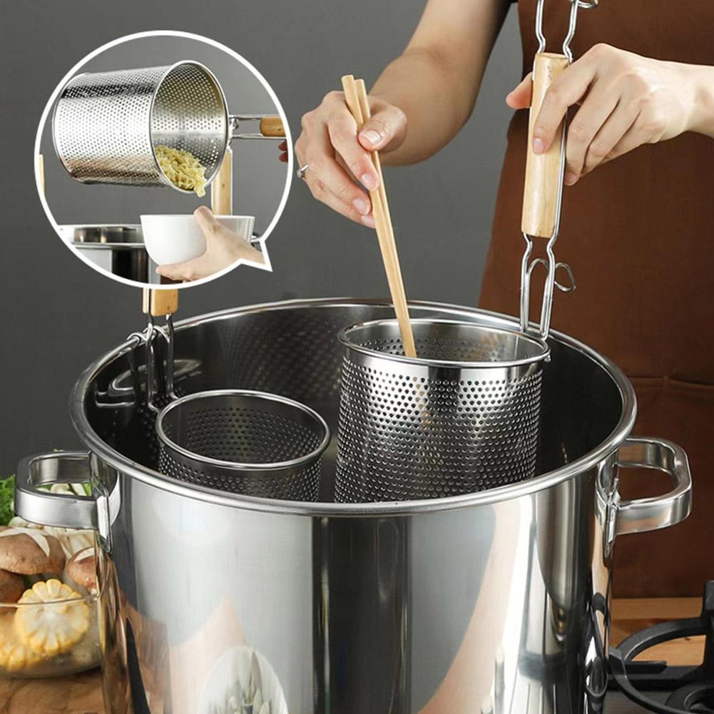 Stainless Steel Colander Noodle Dumplings Vegetable French Strainer Sink Basket Fries Tools Spaghetti Kitchen Fryer Mesh W7A8
Stainless Steel Colander Noodle Dumplings Vegetable French Strainer Sink Basket Fries Tools Spaghetti Kitchen Fryer Mesh W7A8