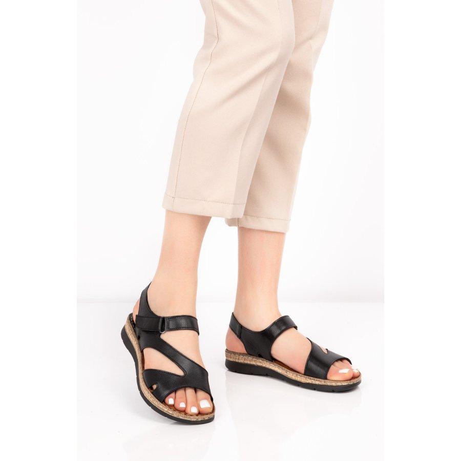 Женские повседневные сандалии из натуральной кожи 36 чёрный 
Женские повседневные сандалии из натуральной кожи 36 чёрный