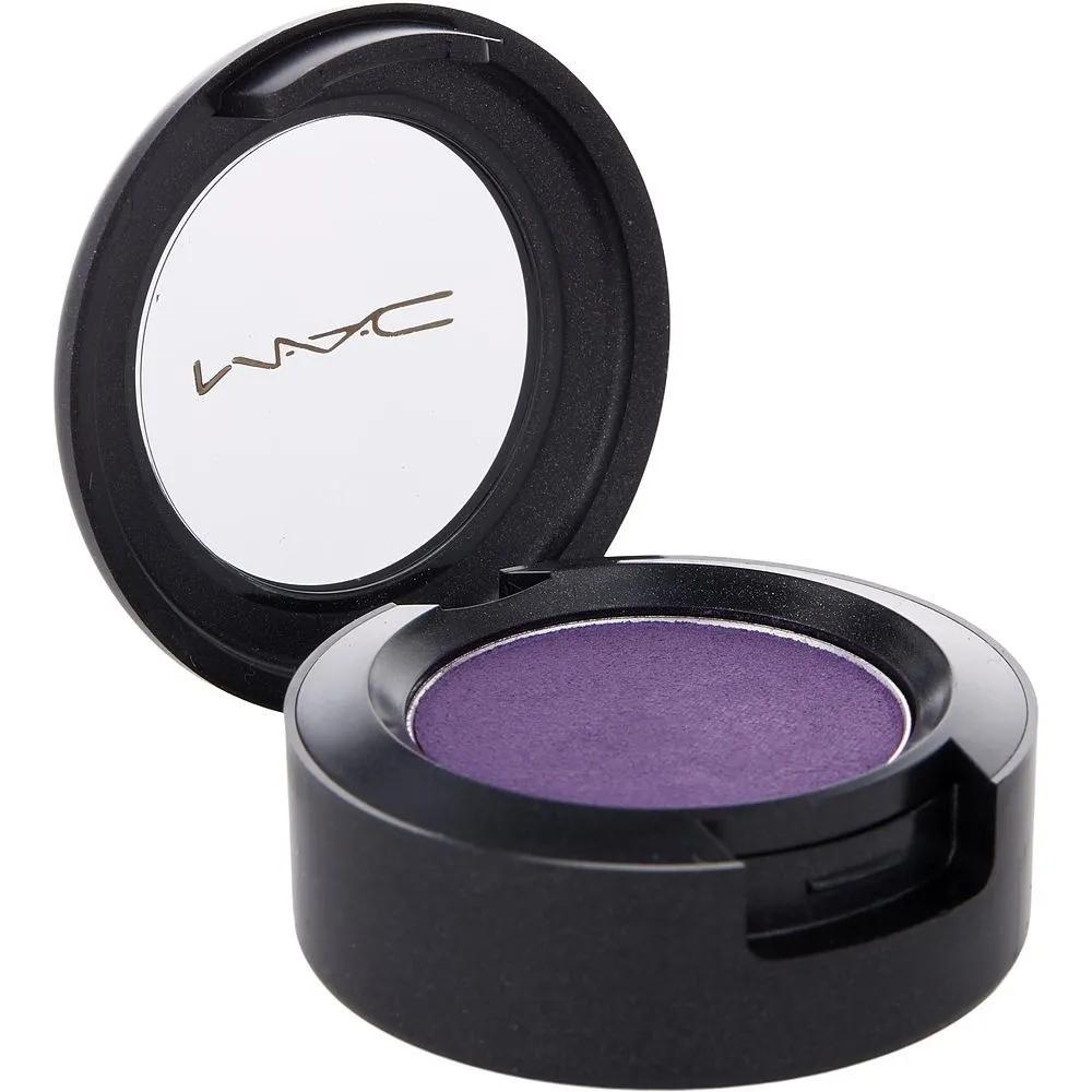 MAC Eyeshadow No Darkroom (Cool Purple) 1.5g
MAC Eyeshadow No Darkroom (Cool Purple) 1.5g