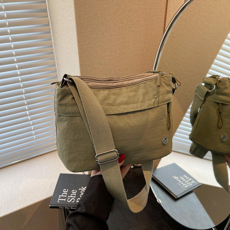 Fashion Women s Multi-layer Commuter Small Backpack Versatile Lightweight Shoulder Crossbody Bag Daily Small Bag зелений
Fashion Women s Multi-layer Commuter Small Backpack Versatile Lightweight Shoulder Crossbody Bag Daily Small Bag зелений