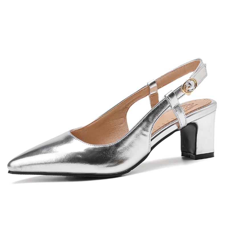 Летние сандалии женские мюли туфли с ремешком на пятке большой размер 48 элегантные низкий каблук закрытый острый носок вечерние офисные туфли для женщин бренд 48 серебряный
Летние сандалии женские мюли туфли с ремешком на пятке большой размер 48 элегантные низкий каблук закрытый острый носок вечерние офисные туфли для женщин бренд 48 серебряный