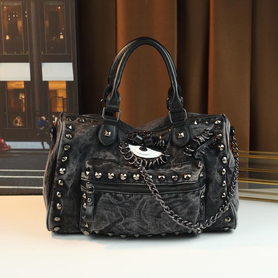 New Bag for Women, Fashionable Denim Fabric, Rivet Chain Bag, Casual and Versatile, Hand-held, Personalized and Trendy, with Large Capacity чёрный
New Bag for Women, Fashionable Denim Fabric, Rivet Chain Bag, Casual and Versatile, Hand-held, Personalized and Trendy, with Large Capacity чёрный