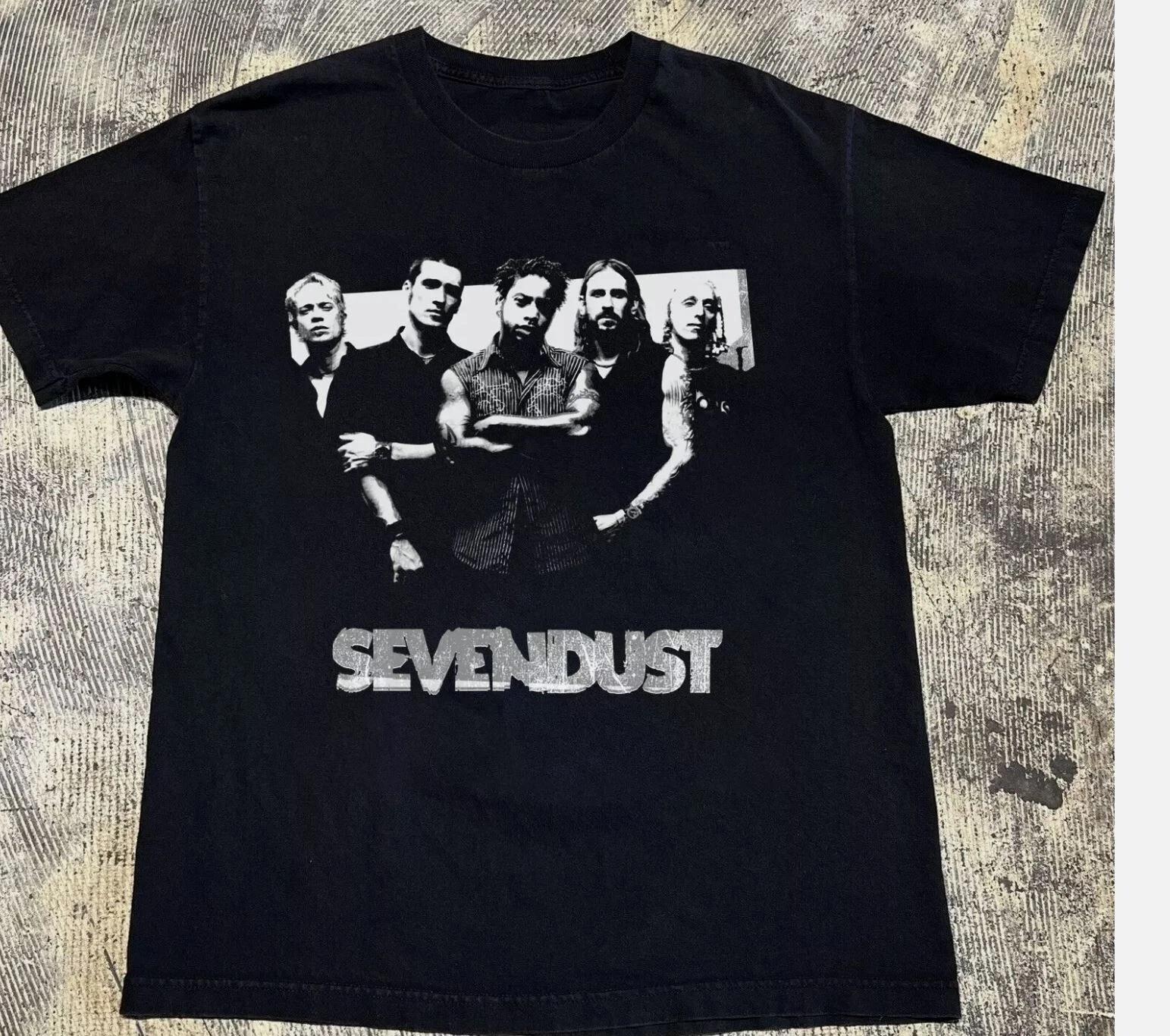NEW Seasons — Черная футболка с коротким рукавом Sevendust, все размеры L
NEW Seasons — Черная футболка с коротким рукавом Sevendust, все размеры L