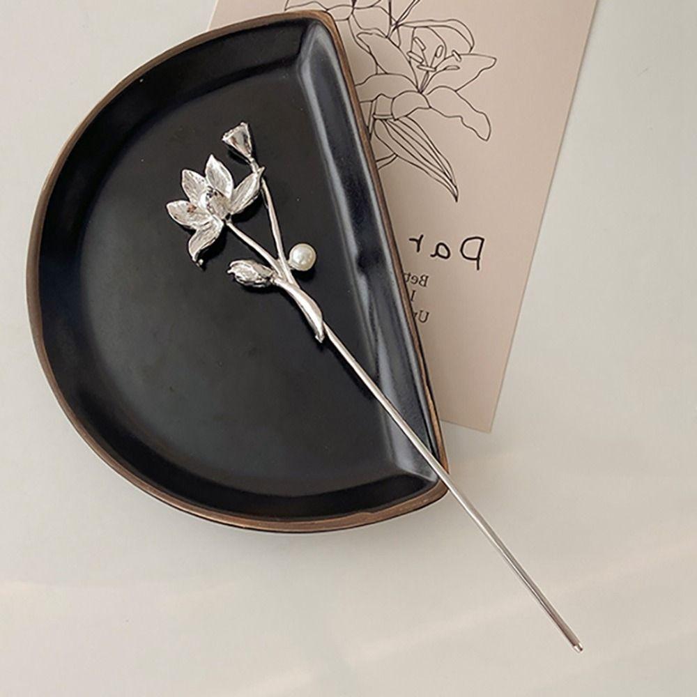 Cheongsam Lotus Flower Hanfu Hair Sticks Metal Hairpin Chinese Style Headwear Ancient Style Hairpin B
Cheongsam Lotus Flower Hanfu Hair Sticks Metal Hairpin Chinese Style Headwear Ancient Style Hairpin B