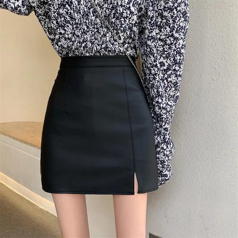 2024 Fall/Winter High Waist PU Leather Midi Skirt: Anti-Exposure Slit, Slimming A-Line Bodycon in Black L (105-120)
2024 Fall/Winter High Waist PU Leather Midi Skirt: Anti-Exposure Slit, Slimming A-Line Bodycon in Black L (105-120)
