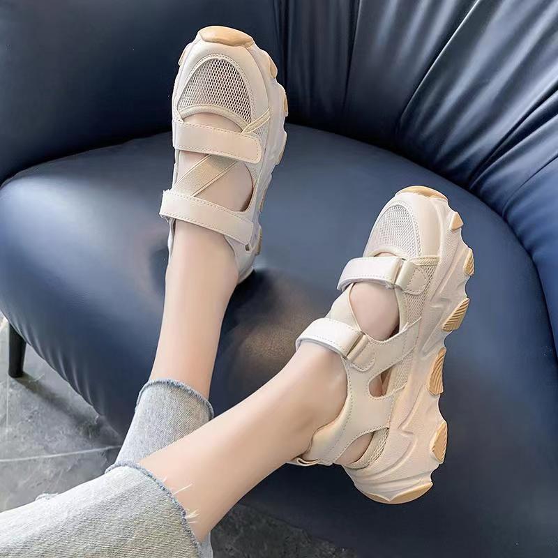 трендовые летние новые спортивные женские пляжные кроссовки для отдыха, трендовые кроссовки на платформе, сандалии, сандалии с толстой подошвой в сетку 36
трендовые летние новые спортивные женские пляжные кроссовки для отдыха, трендовые кроссовки на платформе, сандалии, сандалии с толстой подошвой в сетку 36