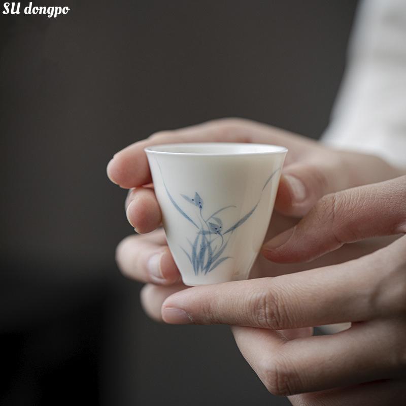 Ceramic Jade Clay Orchid Single Cup White Porcelain Chinese Style Kungfu Tea Cup Hand-painted Orchid Small Tea Cup
Ceramic Jade Clay Orchid Single Cup White Porcelain Chinese Style Kungfu Tea Cup Hand-painted Orchid Small Tea Cup