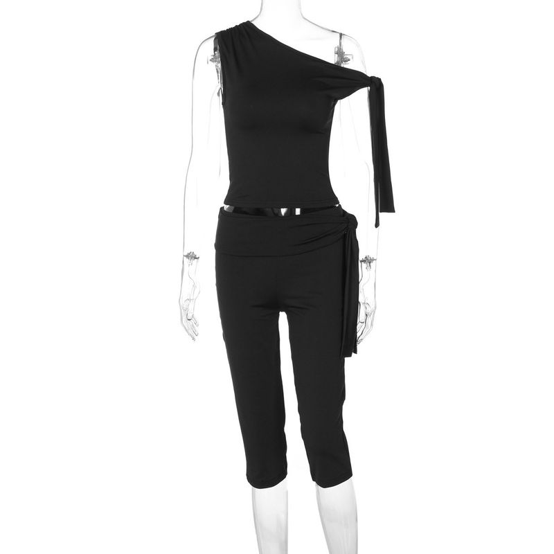 European and American Women s Clothing 2025 Summer New Fashion Street Style Asymmetrical Collar Sleeveless Top Slim Fit Tie Shorts Set Black M
European and American Women s Clothing 2025 Summer New Fashion Street Style Asymmetrical Collar Sleeveless Top Slim Fit Tie Shorts Set Black M
