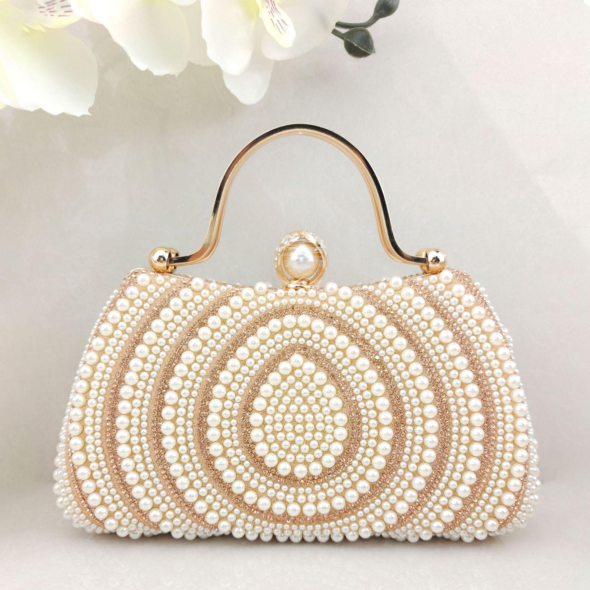 Elegant Crystal Pearl Evening Clutch with Chain - Versatile Fashion Bag
Elegant Crystal Pearl Evening Clutch with Chain - Versatile Fashion Bag
