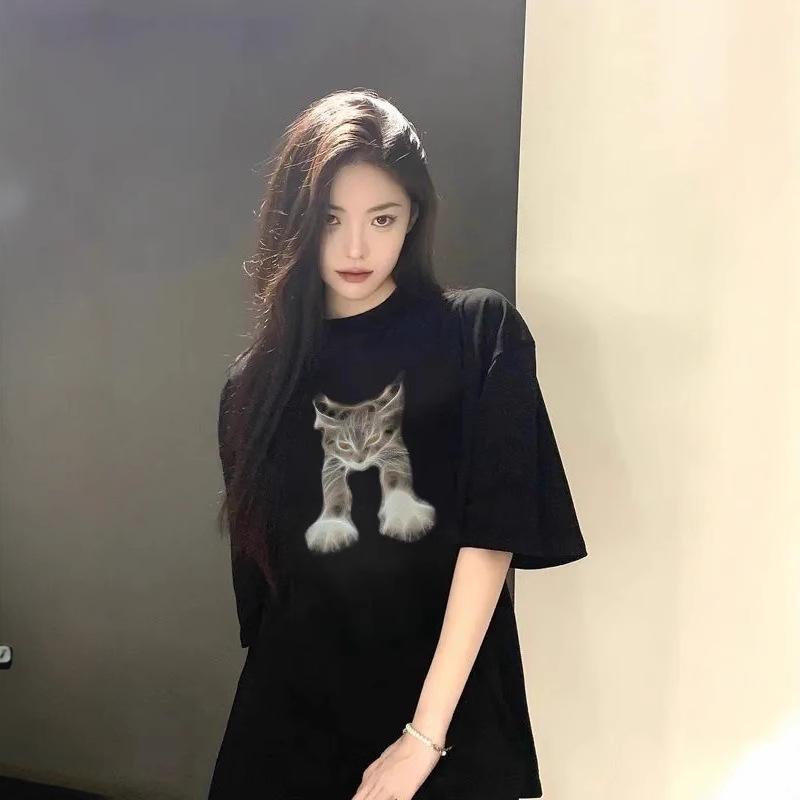 100% Pure Cotton Women s Cat Print Short Sleeve T-Shirt, 2024 Summer Plus Size Loose Fit, Slimming Round Neck Top L fits 101-115 lbs
100% Pure Cotton Women s Cat Print Short Sleeve T-Shirt, 2024 Summer Plus Size Loose Fit, Slimming Round Neck Top L fits 101-115 lbs