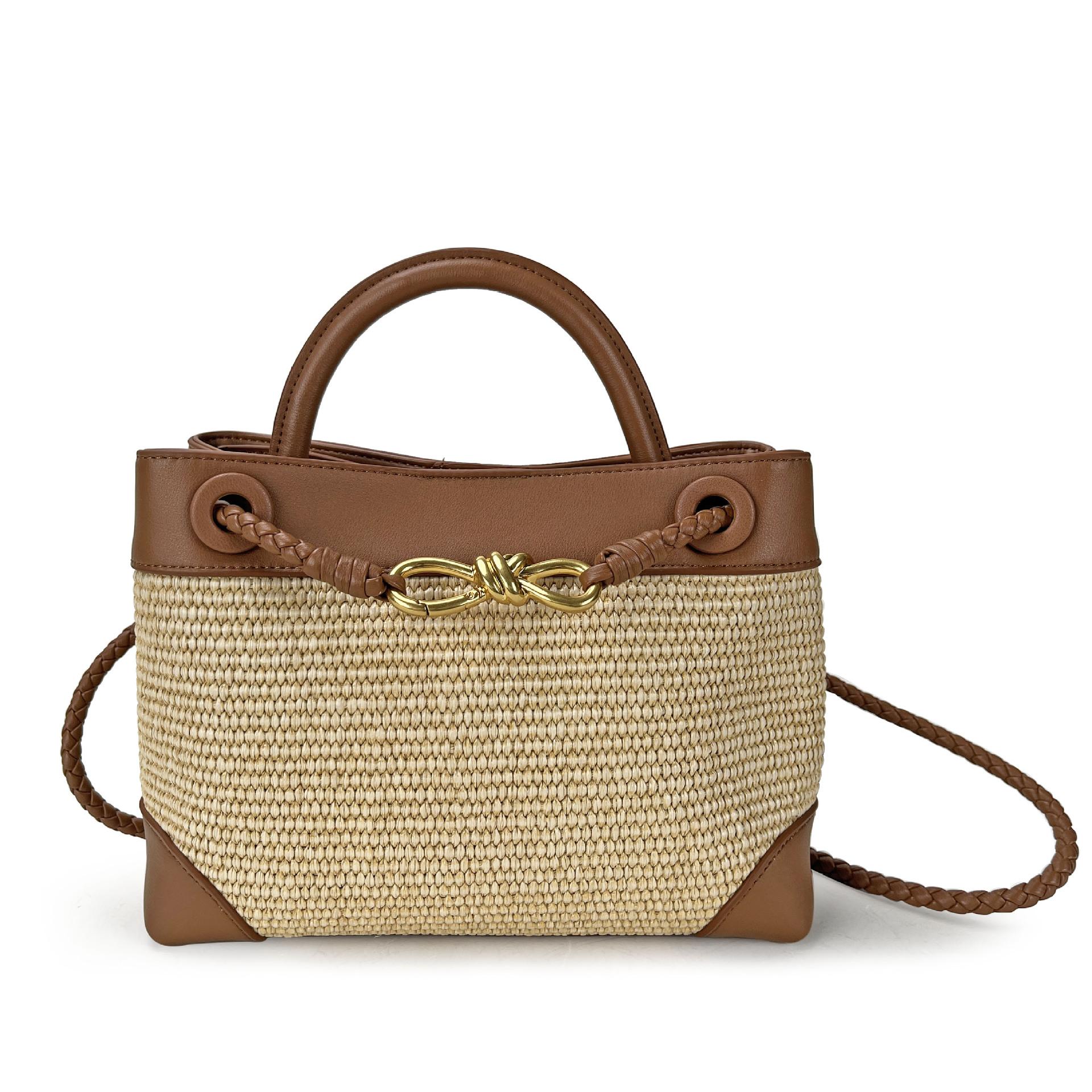 2025 New Eight Character Metal Bow Leather Splicing Lafite Grass Handmade Straw Single Shoulder Crossarm Handbag 25x20x10cm
2025 New Eight Character Metal Bow Leather Splicing Lafite Grass Handmade Straw Single Shoulder Crossarm Handbag 25x20x10cm