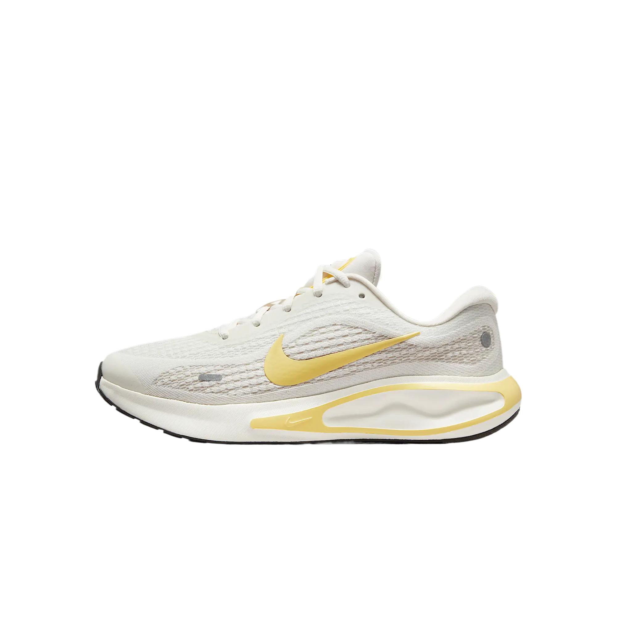 New Nike Journey Run Abrasion Resistant Low Top Running Shoes Women s Silver Yellow FJ7765-112 38.5
New Nike Journey Run Abrasion Resistant Low Top Running Shoes Women s Silver Yellow FJ7765-112 38.5