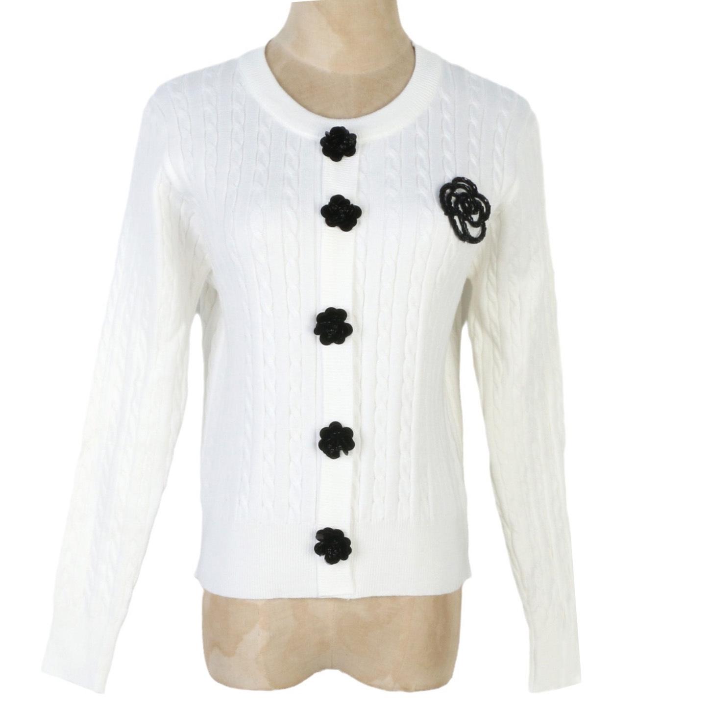 2024 Autumn/Winter Slim Fit Camellia Embroidered Long Sleeve Knit Cardigan for Women S
2024 Autumn/Winter Slim Fit Camellia Embroidered Long Sleeve Knit Cardigan for Women S