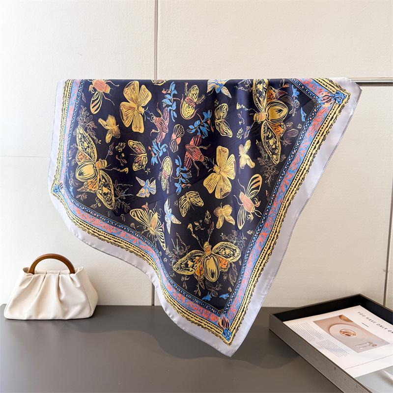 Spring Summer Luxury 70Cm Square Silk for Women s Scarf Animal Insect Printed Satin Scarves Shawl Headscarf Headband Bandana 70x70cm
Spring Summer Luxury 70Cm Square Silk for Women s Scarf Animal Insect Printed Satin Scarves Shawl Headscarf Headband Bandana 70x70cm