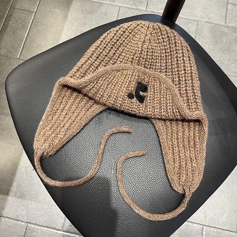 Women s Embroidered Knitted Winter Ski Hat
Women s Embroidered Knitted Winter Ski Hat