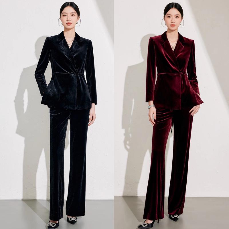 Aishangchen Women s Wine Red Velvet Suit Jacket - Autumn/Winter Slim-fit Body-Shaping High-End Meeting Set S
Aishangchen Women s Wine Red Velvet Suit Jacket - Autumn/Winter Slim-fit Body-Shaping High-End Meeting Set S