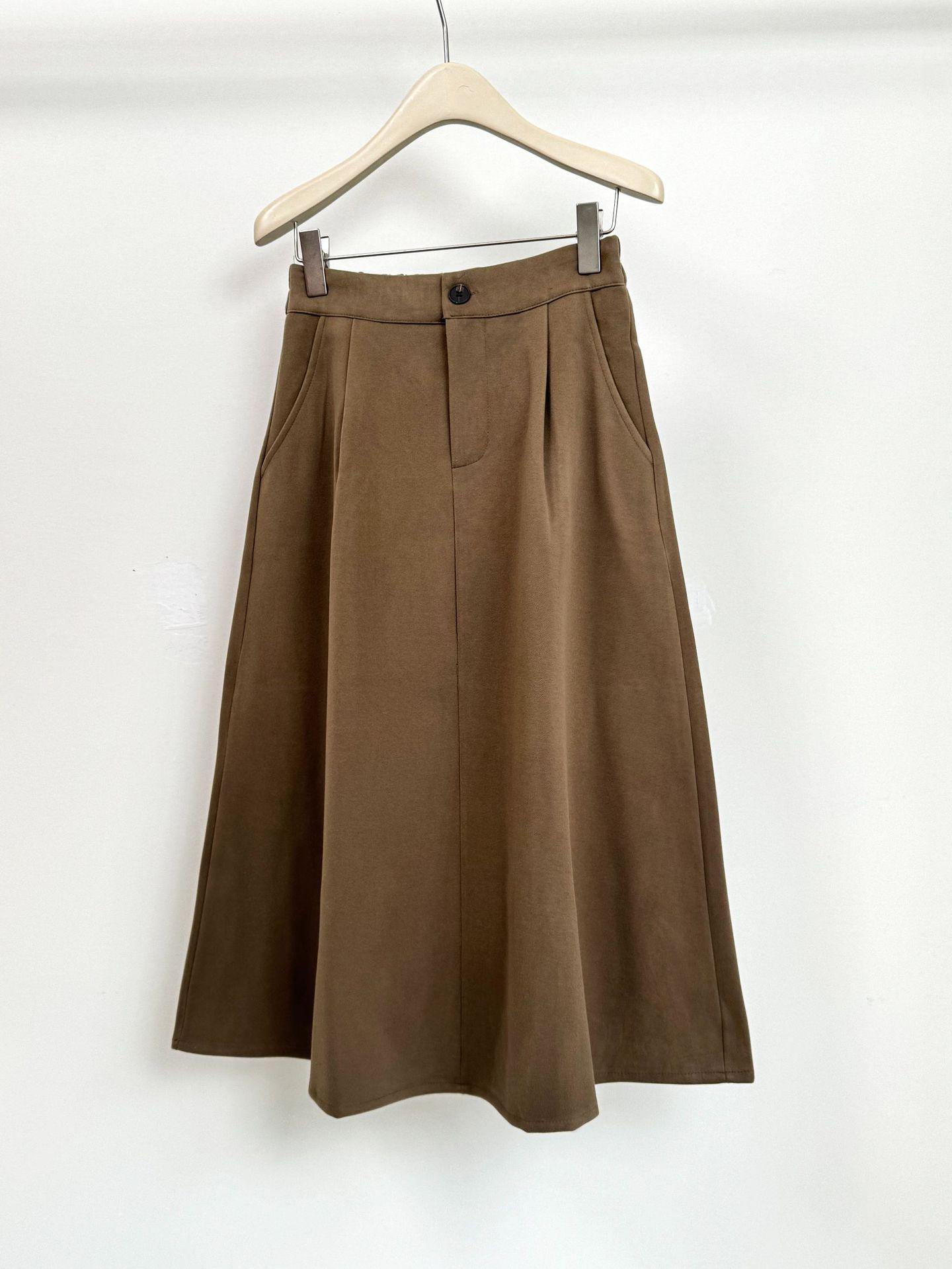 Woolen A-Line Half-Skirt: Autumn/Winter Retro with Wide Hem One Size хаки
Woolen A-Line Half-Skirt: Autumn/Winter Retro with Wide Hem One Size хаки