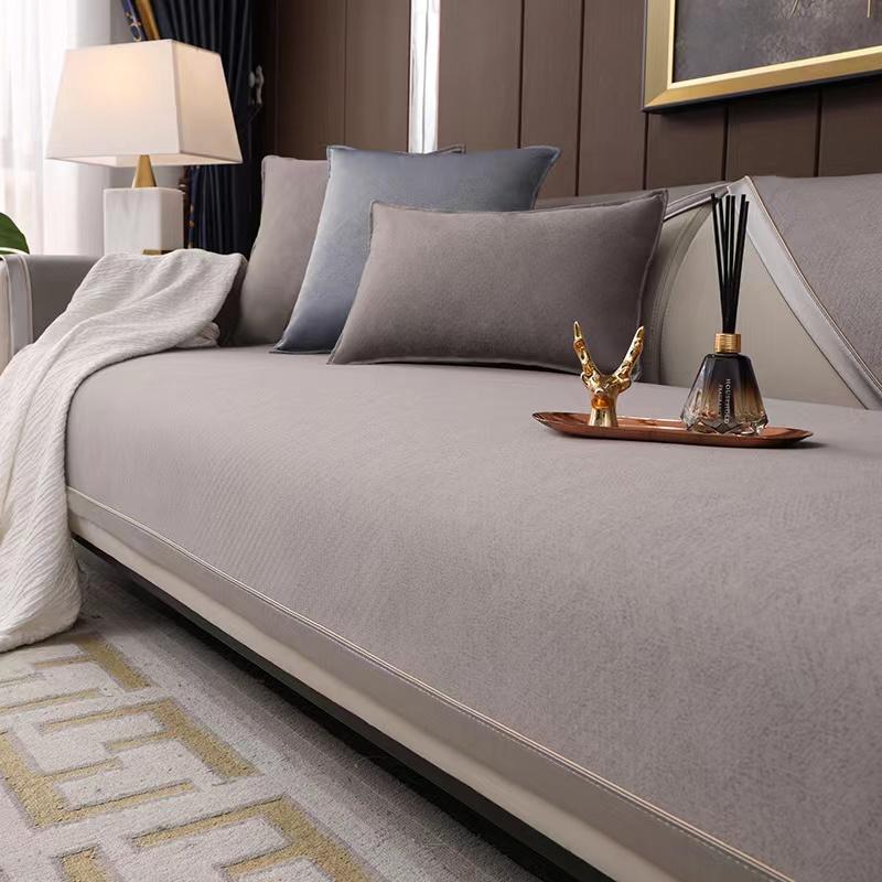 Modern High-end Sofa Cushion Four Seasons Universal Solid Color light Luxury Party Leather Cushion Cover Scarf Cover Cloth Household 70x70cm озеро синього кольору
Modern High-end Sofa Cushion Four Seasons Universal Solid Color light Luxury Party Leather Cushion Cover Scarf Cover Cloth Household 70x70cm озеро синього кольору