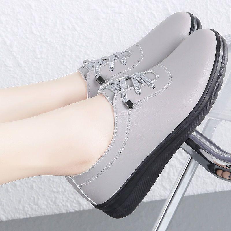 Женские износостойкие туфли из мягкой кожи с удобной резинкой, однотонные, с плоским дном, универсальные, для работы и отдыха 38 серый
Женские износостойкие туфли из мягкой кожи с удобной резинкой, однотонные, с плоским дном, универсальные, для работы и отдыха 38 серый