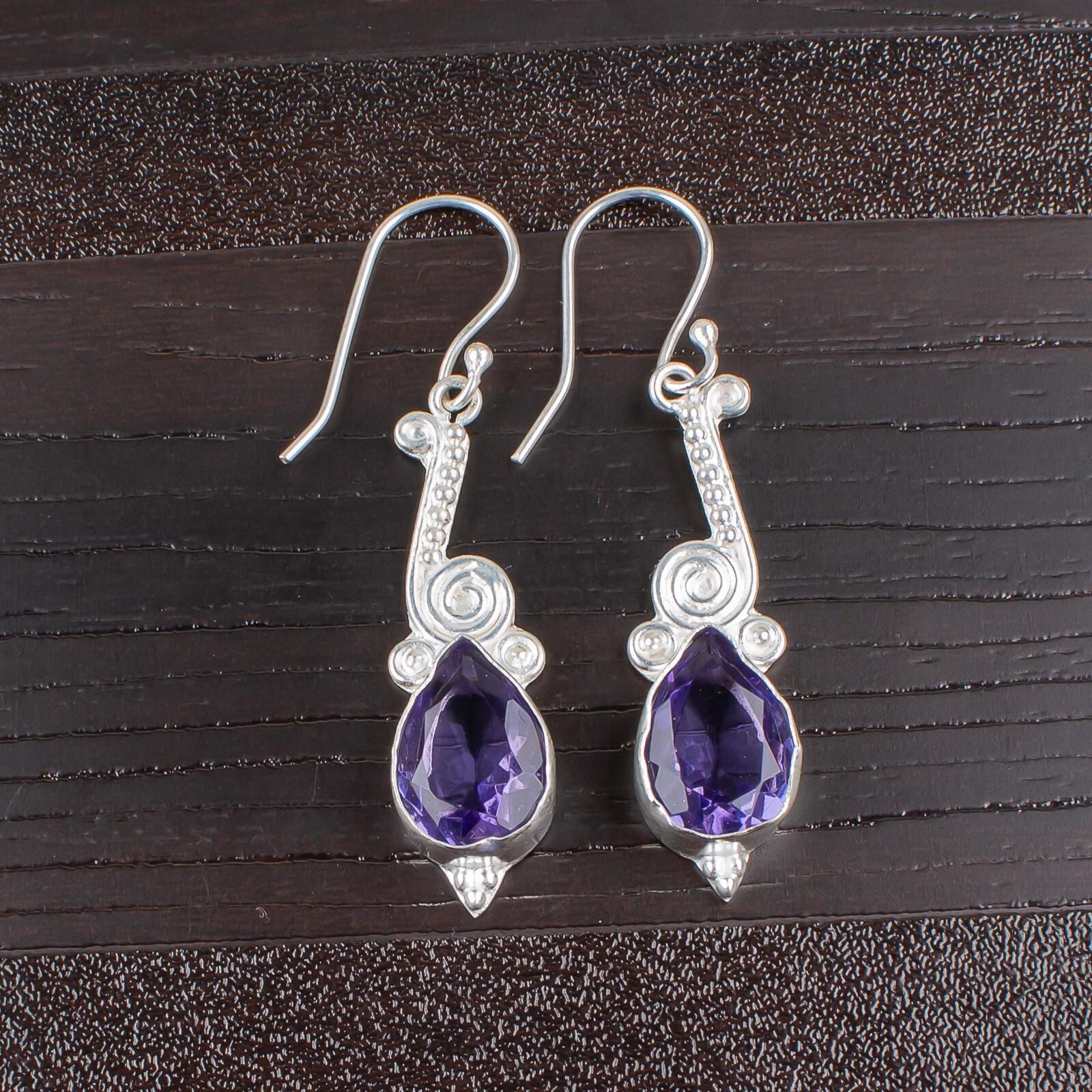 Original Iolite Gemstone 925 Sterling Silver Stylish Jewelry Earrings For Women EE-37-7
Original Iolite Gemstone 925 Sterling Silver Stylish Jewelry Earrings For Women EE-37-7