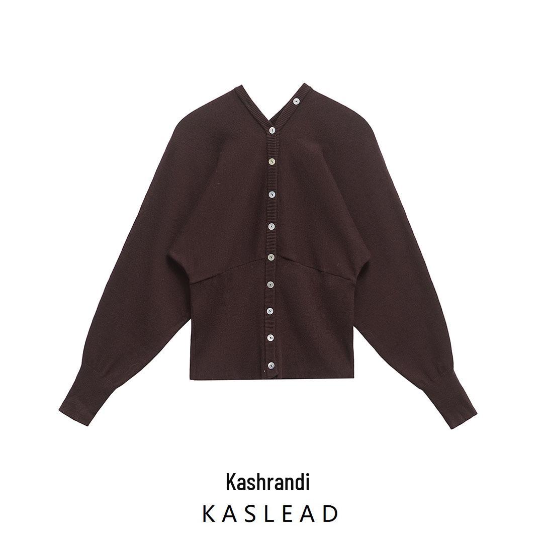 2024 Winter Women s V-Neck Long Sleeve Slim Knit Cardigan - European & American Style Small
2024 Winter Women s V-Neck Long Sleeve Slim Knit Cardigan - European & American Style Small