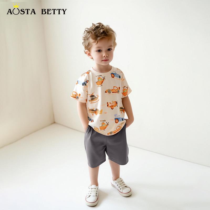 Boys Summer Short Sleeve Set - European & American Style Printed T-shirt with Knit Cotton Shorts 7Y (125 cm)
Boys Summer Short Sleeve Set - European & American Style Printed T-shirt with Knit Cotton Shorts 7Y (125 cm)