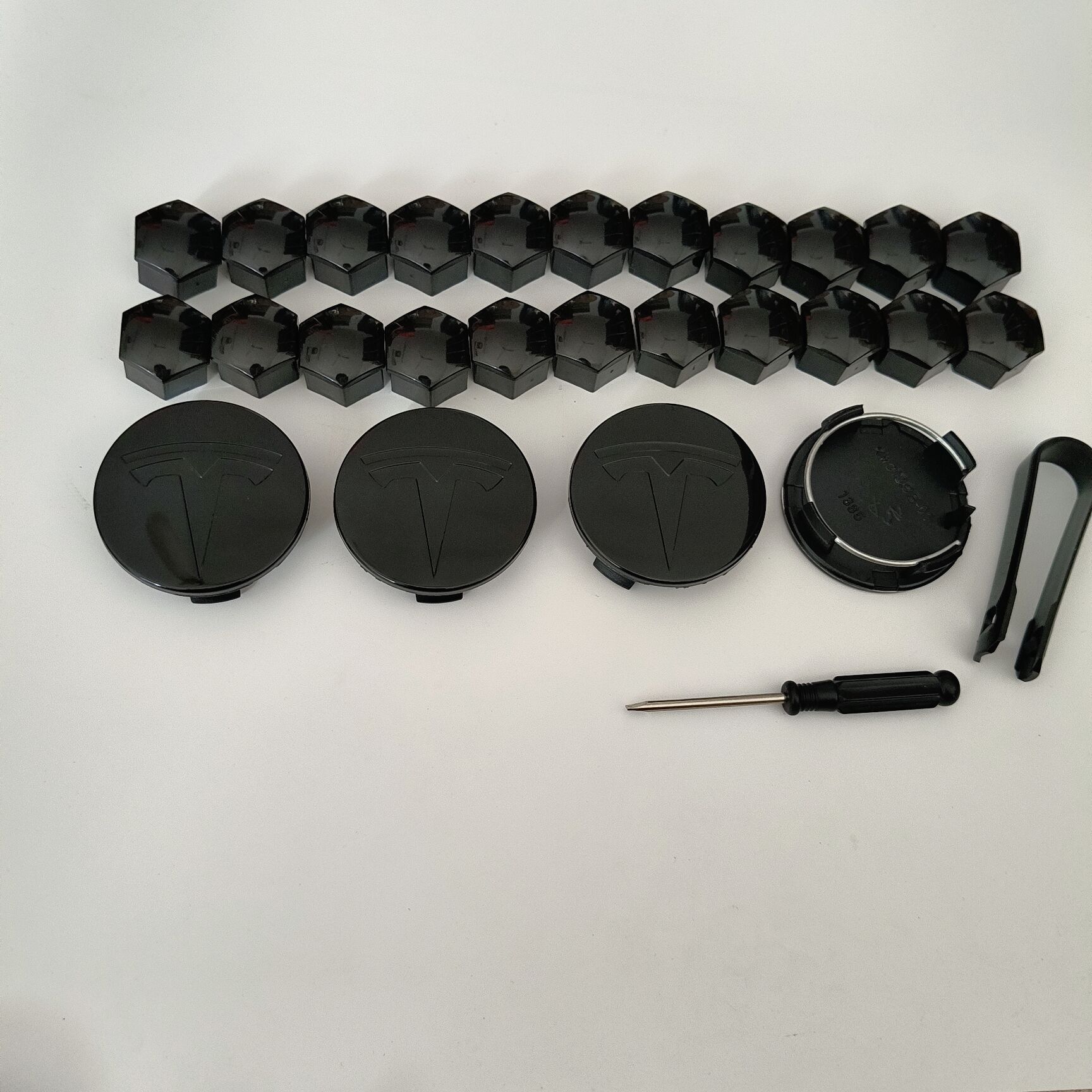 26PCS 30PCS for Tesla Model 3 Model Y 2025 Model Y Juniper Car Wheel Center Hub Decorative Caps Badge Lug Nut Protective Cover
26PCS 30PCS for Tesla Model 3 Model Y 2025 Model Y Juniper Car Wheel Center Hub Decorative Caps Badge Lug Nut Protective Cover