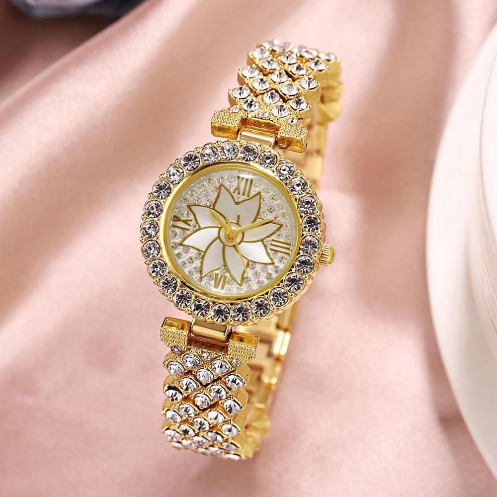 Fashion Starry Sky Ladies Watch With Alloy Band And Quartz Movement For Casual Wear золотий
Fashion Starry Sky Ladies Watch With Alloy Band And Quartz Movement For Casual Wear золотий
