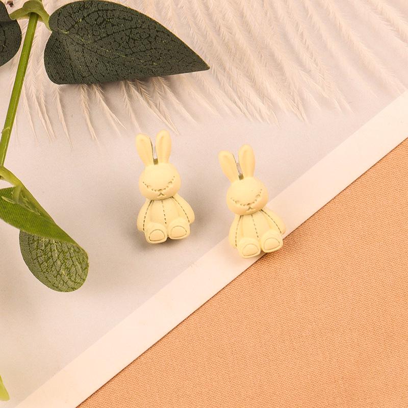 Quirky Rabbit Stud Earrings for Women, S925 Silver Needle, Japanese Style, Cute & Simple Design, 079X.
Quirky Rabbit Stud Earrings for Women, S925 Silver Needle, Japanese Style, Cute & Simple Design, 079X.