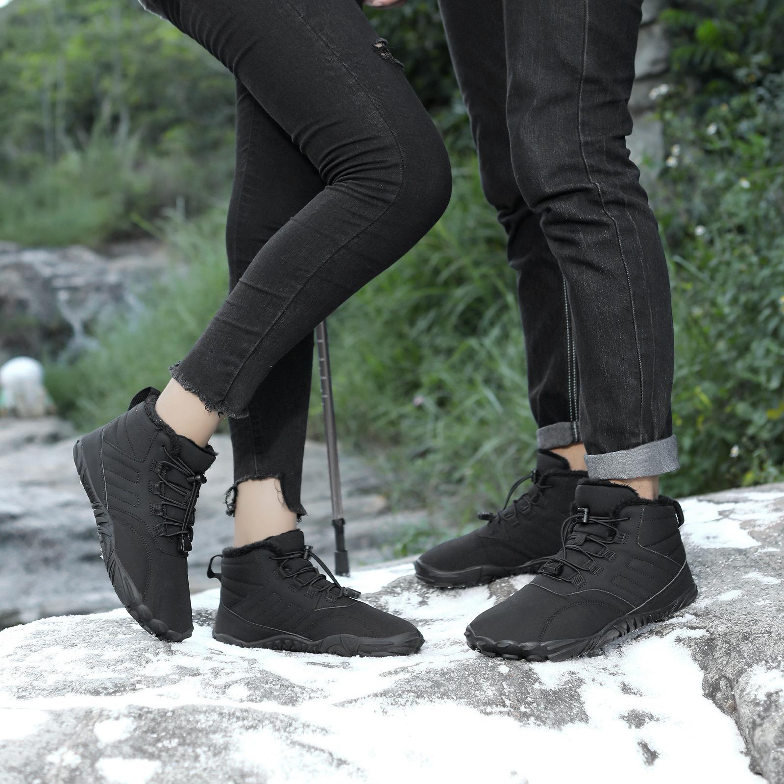 2025 couple outdoor hiking shoes autumn and winter men s large size cold-proof and warm outdoor hiking short boots snow cotton shoes women 36 чорний
2025 couple outdoor hiking shoes autumn and winter men s large size cold-proof and warm outdoor hiking short boots snow cotton shoes women 36 чорний