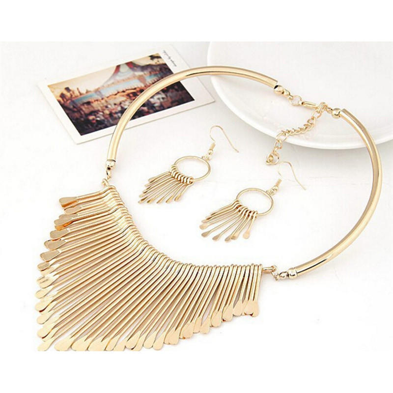 1Set Lady Metal Tassels Coins Pendant Chain Bib Necklace Earrings Jewelry Chic as the picture
1Set Lady Metal Tassels Coins Pendant Chain Bib Necklace Earrings Jewelry Chic as the picture