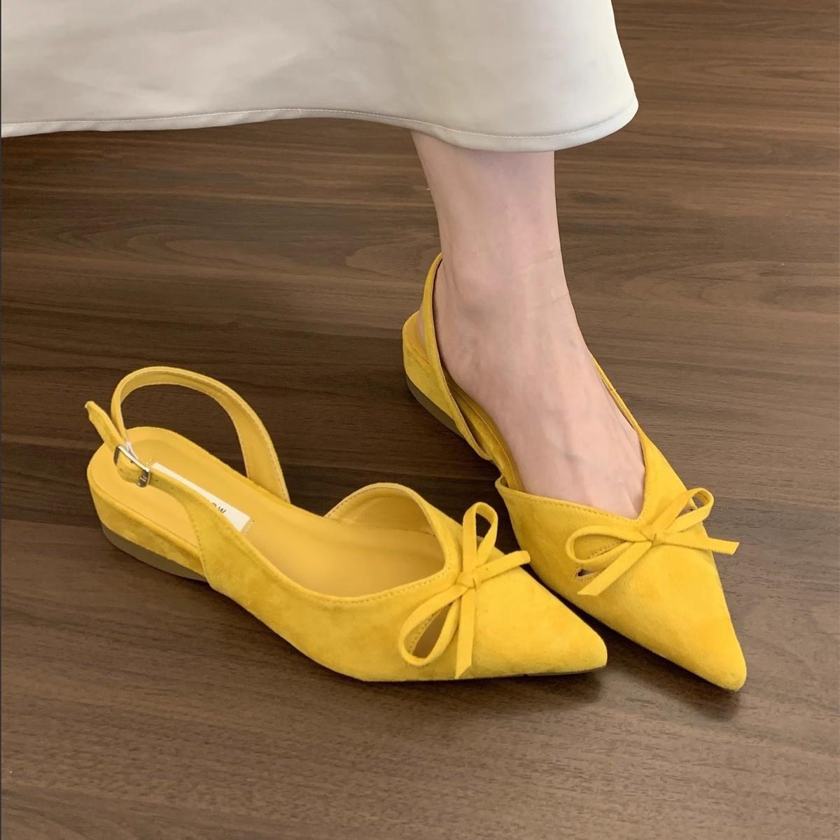 2025 summer niche bag head sandals temperament elegant bow pointed head shallow mouth bevel heel high heels women 40 жовтий
2025 summer niche bag head sandals temperament elegant bow pointed head shallow mouth bevel heel high heels women 40 жовтий